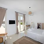 Lantställe Adyton Mykonos Luxury & Pools *