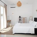 Εξοχικό σπίτι Adyton Mykonos Luxury & Pools Άνω Μερά