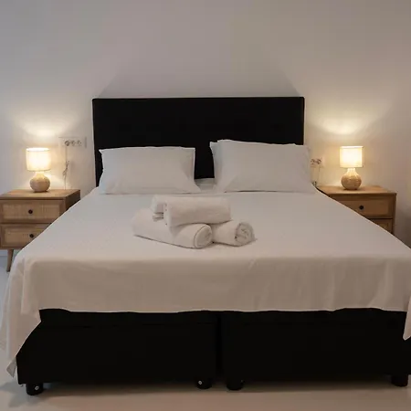 Adyton Mykonos Luxury & Pools Country house Ano Mera