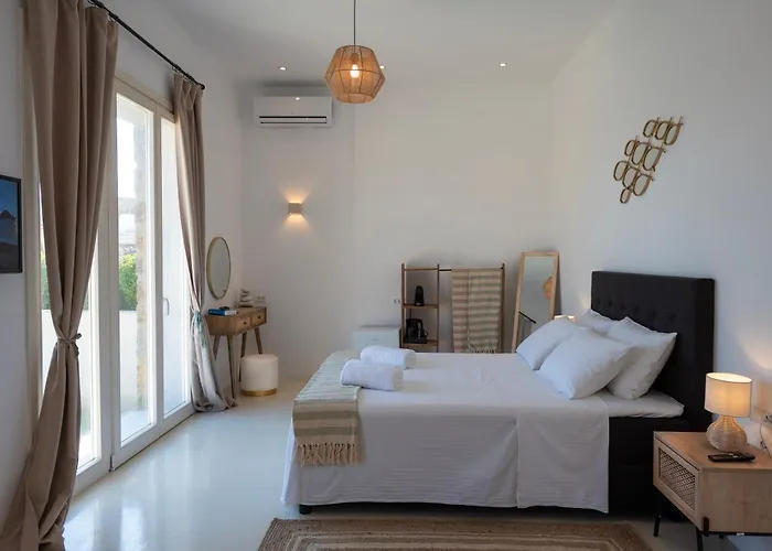 Adyton Mykonos Luxury & Pools منزل ريفي