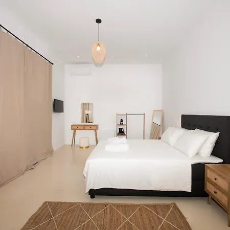Casa rural Adyton Mykonos Luxury & Pools *
