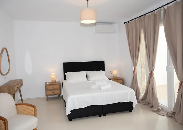 Adyton Mykonos Luxury & Pools *