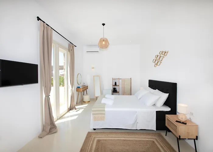 Adyton Mykonos Luxury Suites&pools