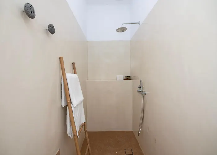 Adyton Mykonos Luxury Suites&pools