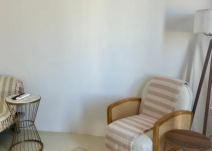 בית כפרי Adyton Mykonos Luxury & Pools